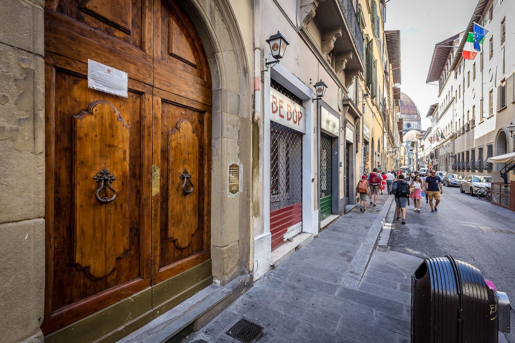 B&B Hotel Delle Tele Florence Exterior photo