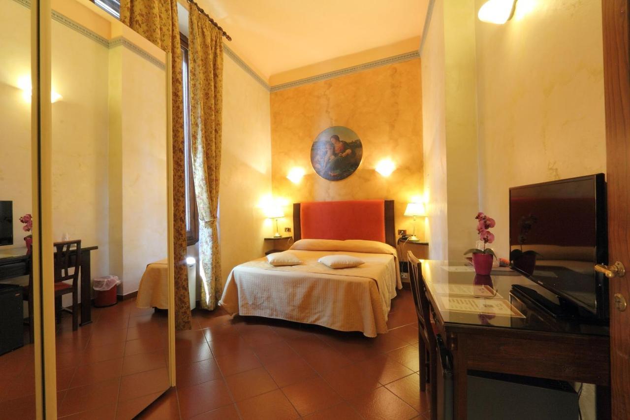 B&B Hotel Delle Tele Florence Exterior photo