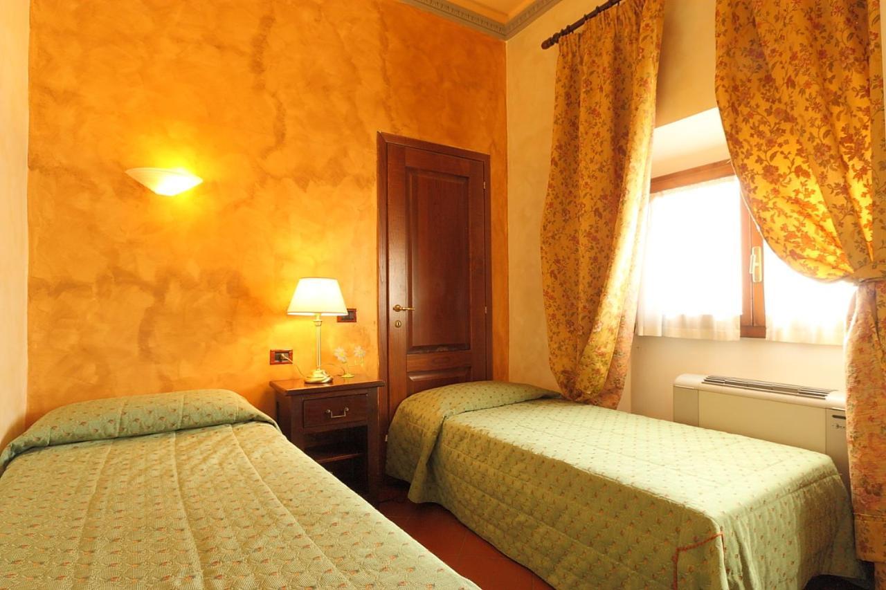B&B Hotel Delle Tele Florence Exterior photo