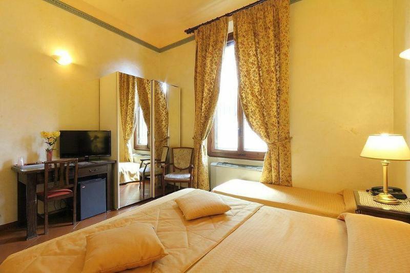 B&B Hotel Delle Tele Florence Exterior photo